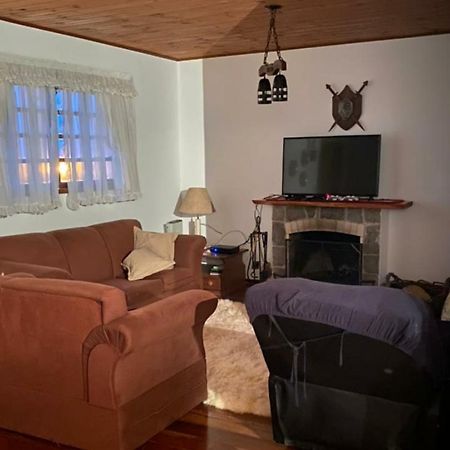 Apartamento Campos do Jordão Esterno foto